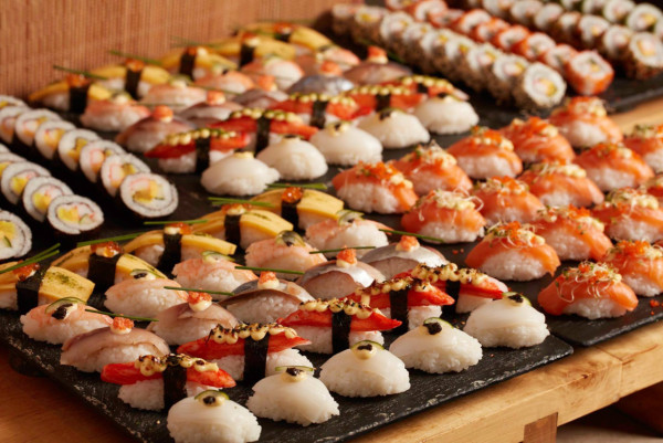 Mr.Steak自助餐突發買一送一！人均$280起任食生蠔/蟹腳/鴨肝/燒牛肉！限時優惠六人同行一人免費！