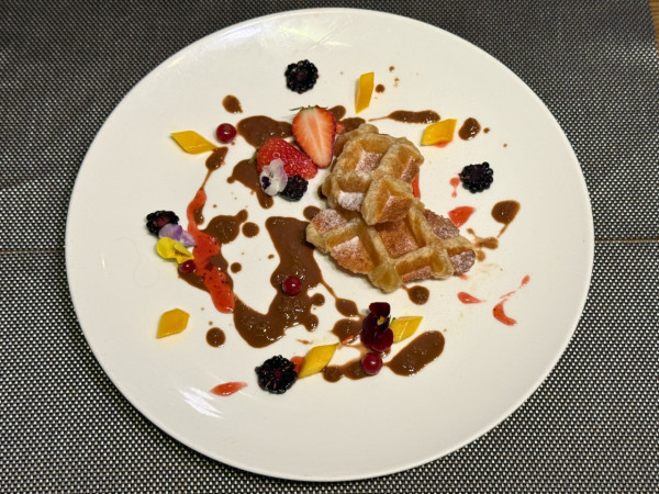 Mr.Steak自助餐突發買一送一！人均$280起任食生蠔/蟹腳/鴨肝/燒牛肉！限時優惠六人同行一人免費！