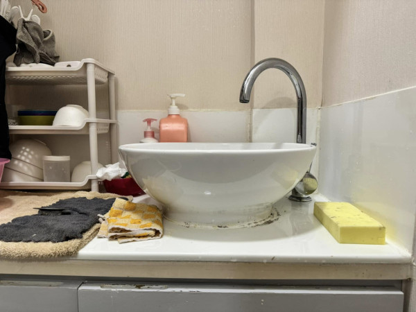 去水位跌戒指/筷子唔好沖水！網民教1招無損吸出 附$50換隔氣慳千蚊