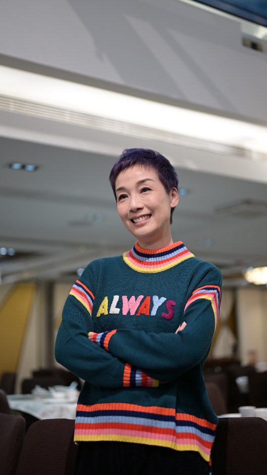 亞視聚會三大花旦激罕世紀同框合照！陳煒江美儀都不及呢位富貴女星吸睛