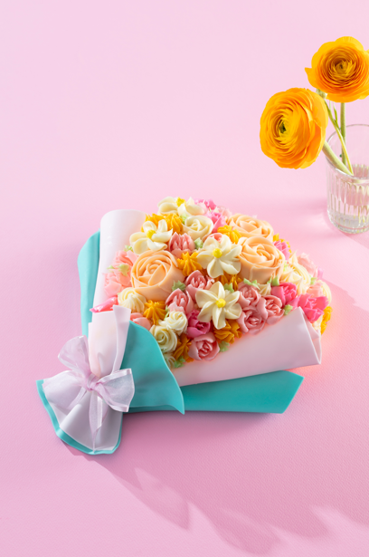 美心西餅母親節蛋糕早鳥優惠  獨家聯名陳凱琳推出手工銀頸鏈