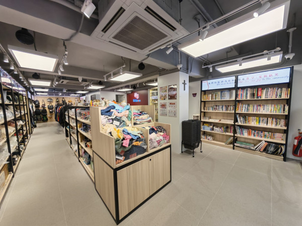 舊衣回收︰救世軍「循環再用計劃」（圖片來源︰FB@救世軍循環再用計劃 The Salvation Army Recycling Programme ）