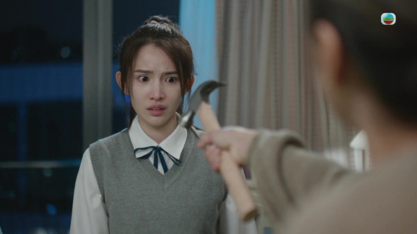 正義女神丨陳若思終極失控刀刺「控制狂母」激動揼地爆Seed變面癲瘋演技吸正評