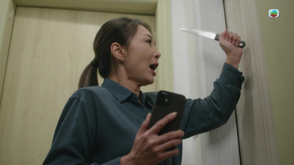 正義女神丨陳若思終極失控刀刺「控制狂母」激動揼地爆Seed變面癲瘋演技吸正評