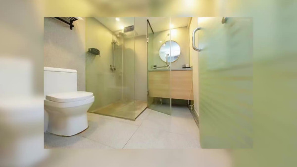 試真D｜周嘉洛一人挑戰平價日租「照騙酒店」！評分低至3字頭！嚴重貨不對辦