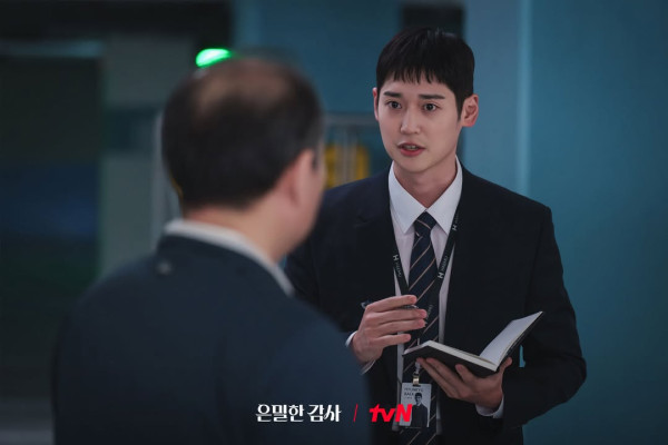 秘戀稽核中線上看｜劇情5大看點：申惠善孔明上演限制級辦公室愛情+HBO MAX播出時間