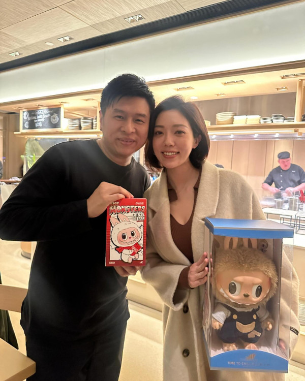 38歲索爆人妻IG拋震撼彈宣布離婚！無預警結束九年夫妻關係︰共同撫養女兒