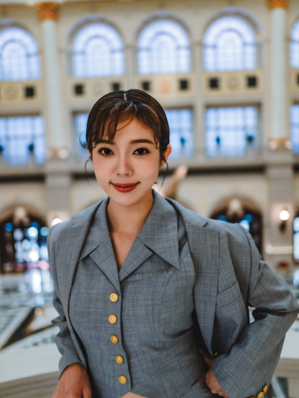 38歲索爆人妻IG拋震撼彈宣布離婚！無預警結束九年夫妻關係︰共同撫養女兒