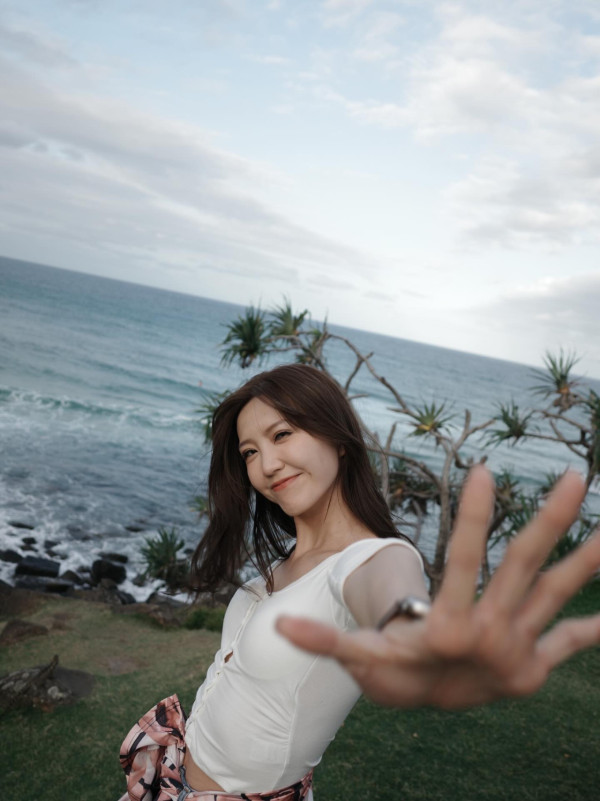 吳若希被批老公今年必出軌有婚外情 13字霸氣神回應命理師開口中？！