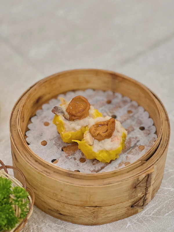 飲茶優惠｜旺角酒樓親民價$9.8點心優惠！懷舊雞球大包＋燒賣＋潮州粉果／茶客：抵食又足料 (附指定時段)