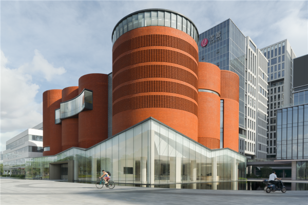 廣州全球最大香氛博物館！現場3分鐘調配專屬香水 唯美設計打卡一流！ 