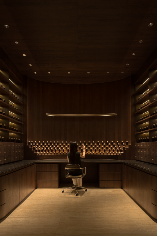 廣州全球最大香氛博物館！現場3分鐘調配專屬香水 唯美設計打卡一流！ 