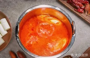 試真D｜江美儀試深圳60蚊任食火鍋中伏！實測臭味魷魚、「更年期」水果 最唔伏係呢樣？ 