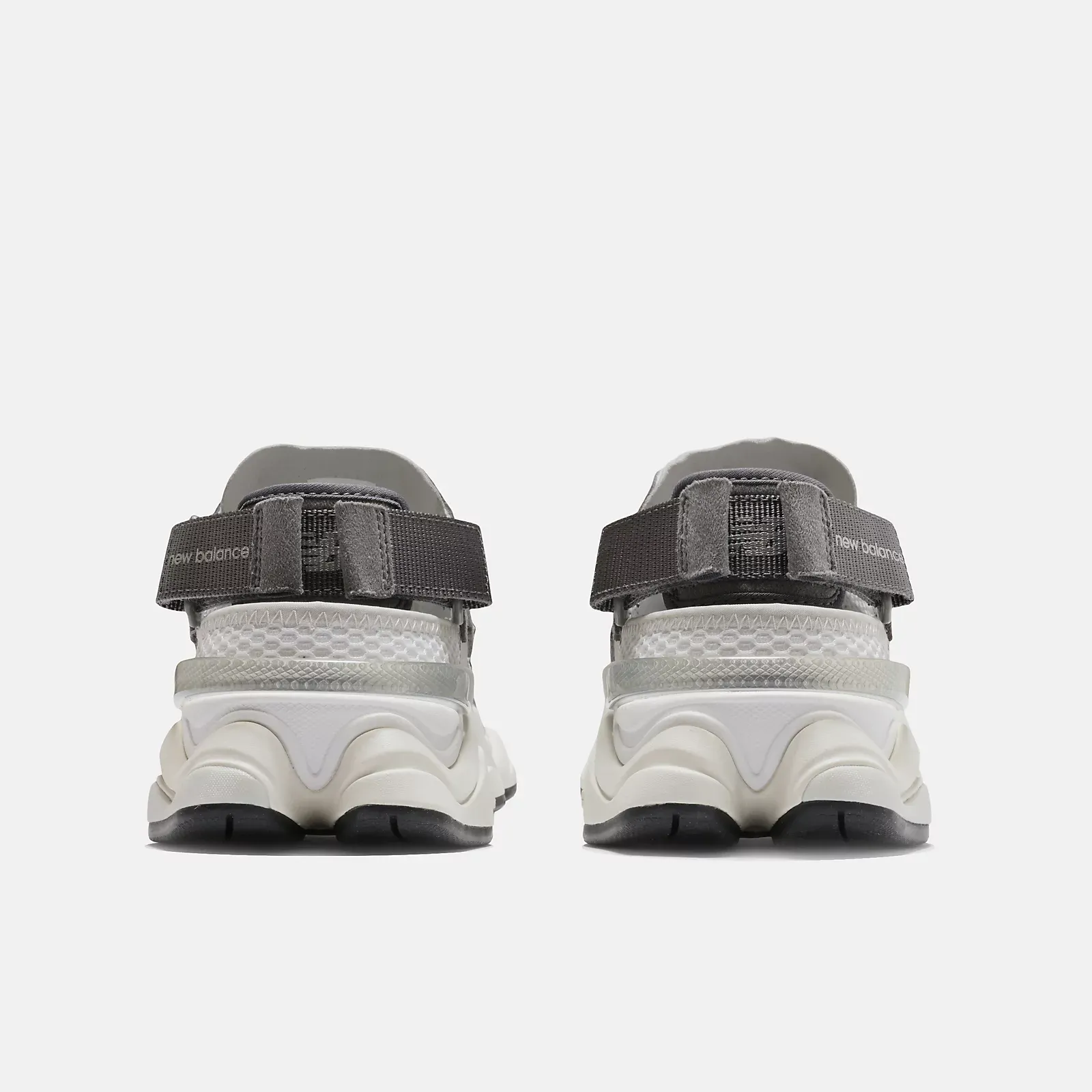 來源：NewBalance Japan