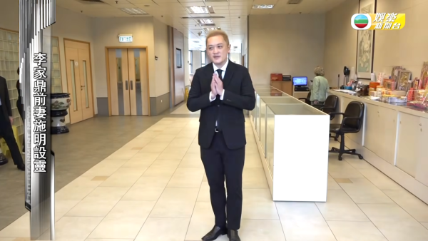 施明出殯｜李泳漢強硬回應拒絕弟婦「硬闖」靈堂 鼎爺傷心過度失聲未能說話