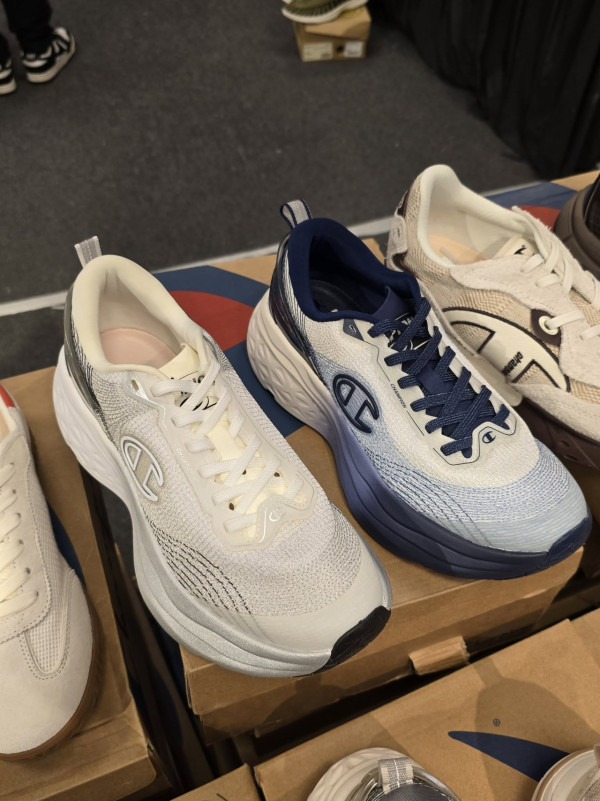 尖沙咀海港城名牌開倉低至3折！運動服裝/運動鞋$199起！同場必買迪士尼家品/文具/床品