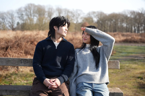 陳凱詠周殷廷親密照官宣戀情惹熱議！再晒甜蜜合照終極親揭真實關係