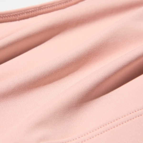 日台限定！UNIQLO新升級BRATOP系列逾10款版型 免著內衣舒適透氣降溫起 