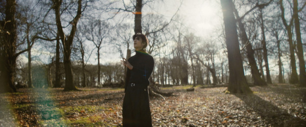 陳凱詠周殷廷親密照官宣戀情惹熱議！再晒甜蜜合照終極親揭真實關係