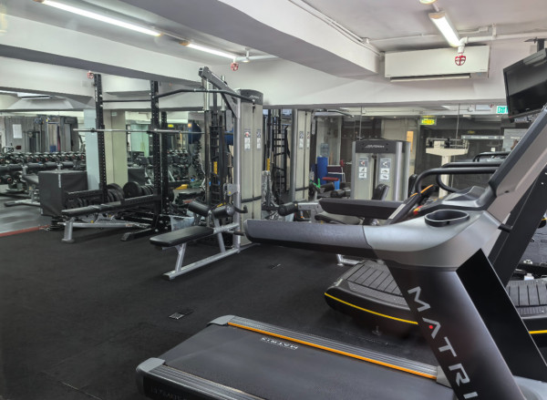 灣仔4星酒店僅$300+晚！網民實測奢華大床房讚高CP值：簡直不可思議！