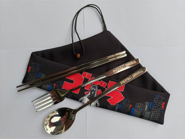 百事可樂x哥斯拉聯乘活動重磅登場！特別罐/金屬收藏卡/系列精品 抽獎贏日本旅遊套票