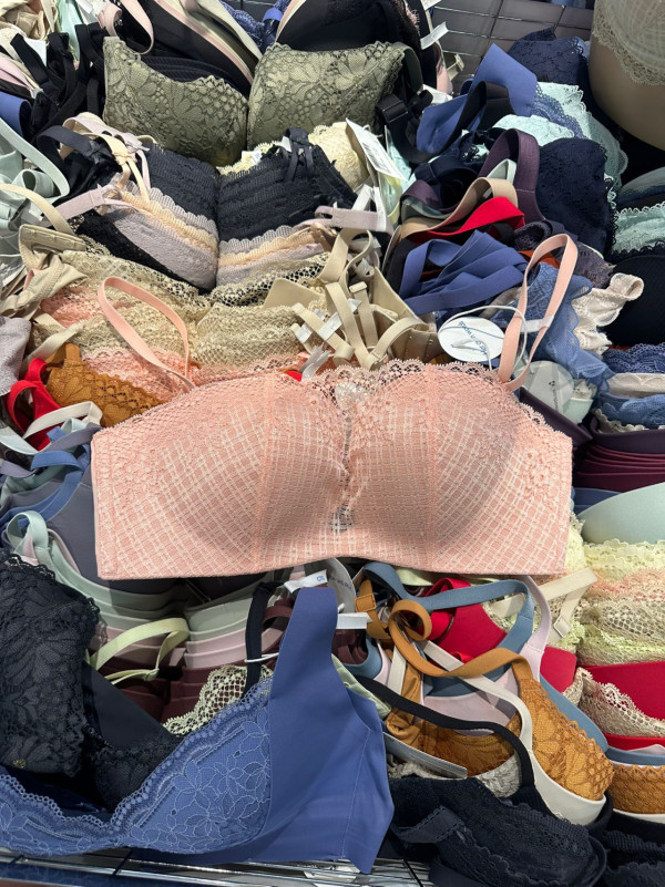 銅鑼灣時代廣場名牌開倉低至1折！女裝服飾/鞋履/配飾/護膚品低至$98 Max Mara／GANNI／MOISELLE