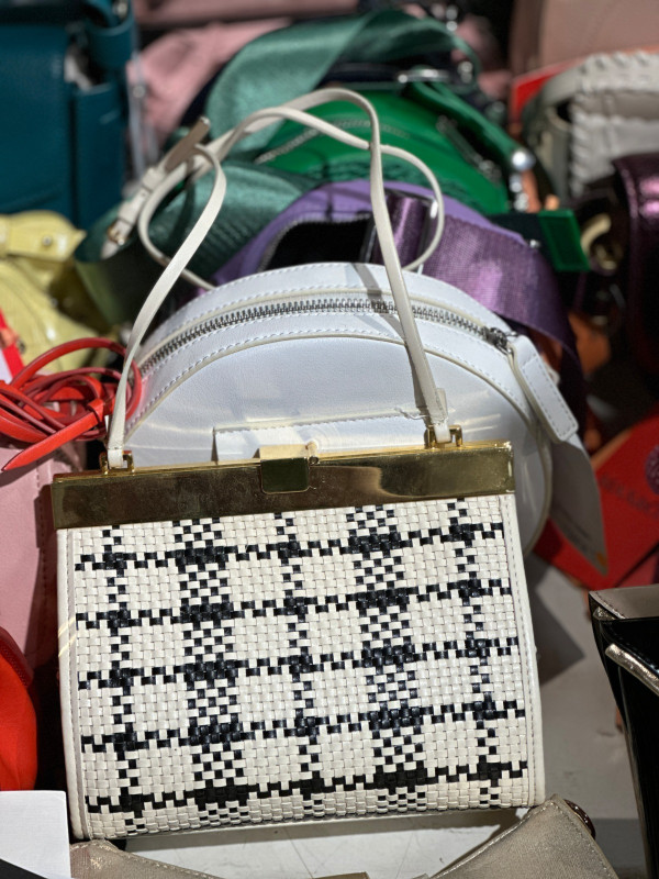 銅鑼灣時代廣場名牌開倉低至1折！女裝服飾/鞋履/配飾/護膚品低至$98 Max Mara／GANNI／MOISELLE