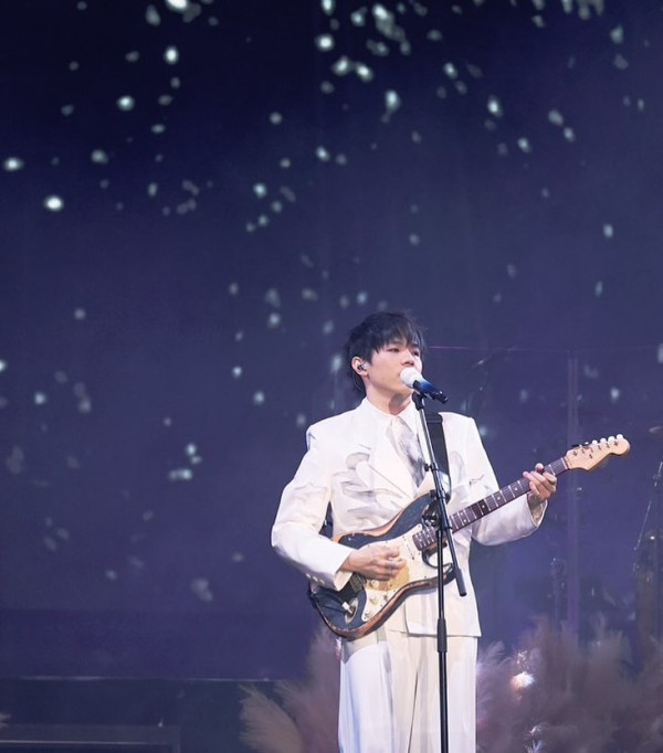 Ian陳卓賢成首位MIRROR成員solo進駐啟德演唱會 連開6場勝G.E.M.規模人數卻大不同？