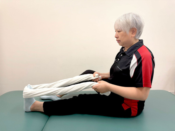 消委會｜半夜睡覺突腳抽筋2招極速自救！專家揭3大預防抽筋飲食清單！切忌「彈震式」越拉越痛 附日常拉伸運動教學