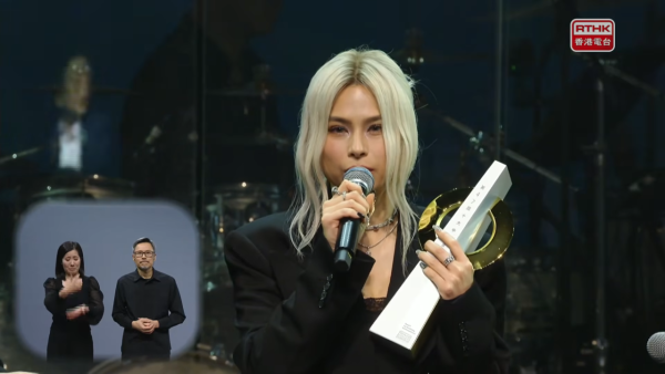 十大中文金曲得獎名單2026｜張天賦Gin Lee封王稱后成大贏家！GarethT.首奪至尊金曲