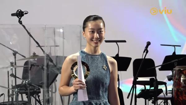 陳康堤首度認愛「網球一哥」黃澤林交往中！親證爸爸陳奕迅做媒人介紹認識