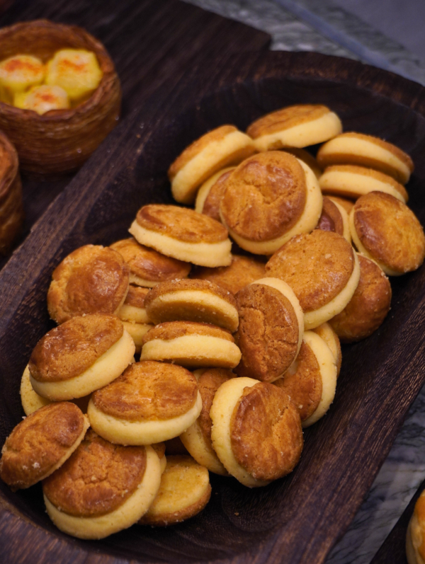 森林麵包plus全新概念店登陸尖沙咀K11 &nbsp; 全港首創脆皮爆餡菠蘿包泡芙 ／即燒焦糖布甸包／超可愛菠蘿油公仔記者直擊！