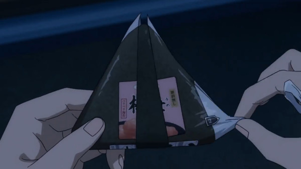 日本網友親授三角飯糰「不沾手」完美拆法！870萬人朝聖3步教學 網民驚呼原來咁簡單？ 