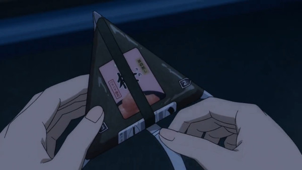 日本網友親授三角飯糰「不沾手」完美拆法！870萬人朝聖3步教學 網民驚呼原來咁簡單？ 