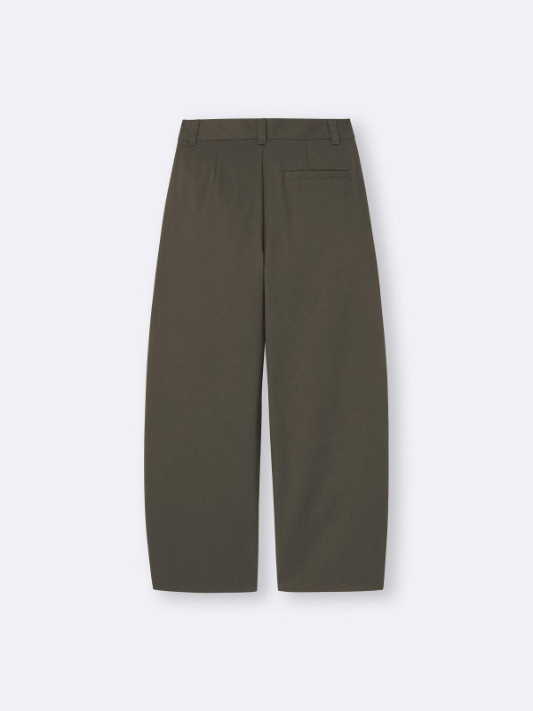 GU Chino Pleated Barrel Pants