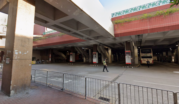 屯門「最強巴士站」係紅橋？網民讚路線王：去邊都有車！街坊揭1致命傷：塞到崩潰