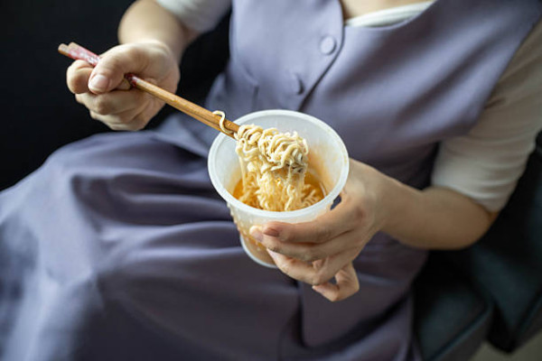 以為食保健品就得？醫生列5大「減壽食物」黑名單 飲湯/點豉油隨時誘發中風患癌