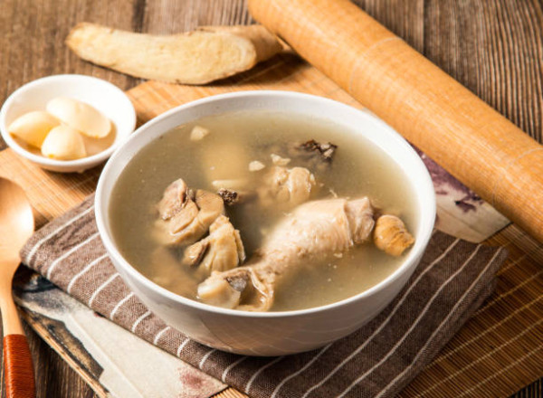 以為食保健品就得？醫生列5大「減壽食物」黑名單 飲湯/點豉油隨時誘發中風患癌