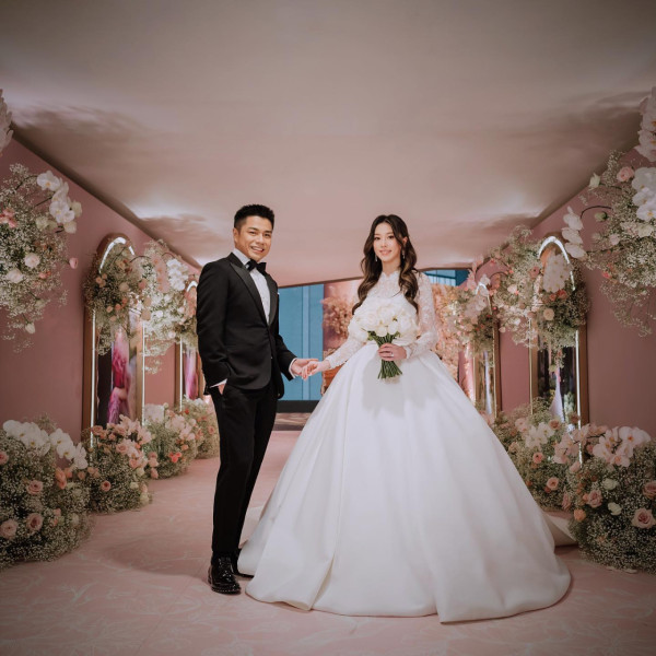 「最美百億千金」江鈺琪宣布三年抱兩誕第二胎！產房溫馨合照曝光卸貨後狀態極佳