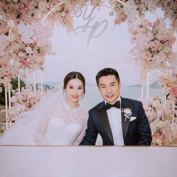 「最美百億千金」江鈺琪宣布三年抱兩誕第二胎！產房溫馨合照曝光卸貨後狀態極佳