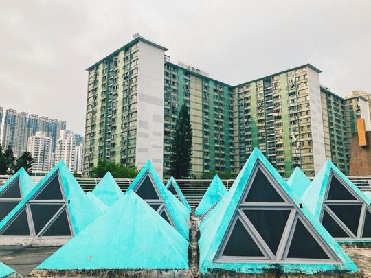 網民曬相分享其他具特色的屋邨商場（截圖：連登討論區）