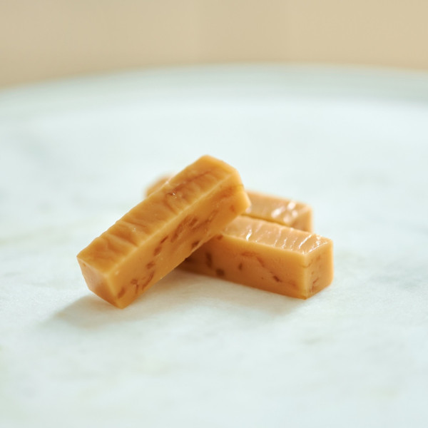 東京手信2026｜東京最強人氣手信10大推介！必買開心果夾心、鬱金香餅乾、焦糖流心脆批 