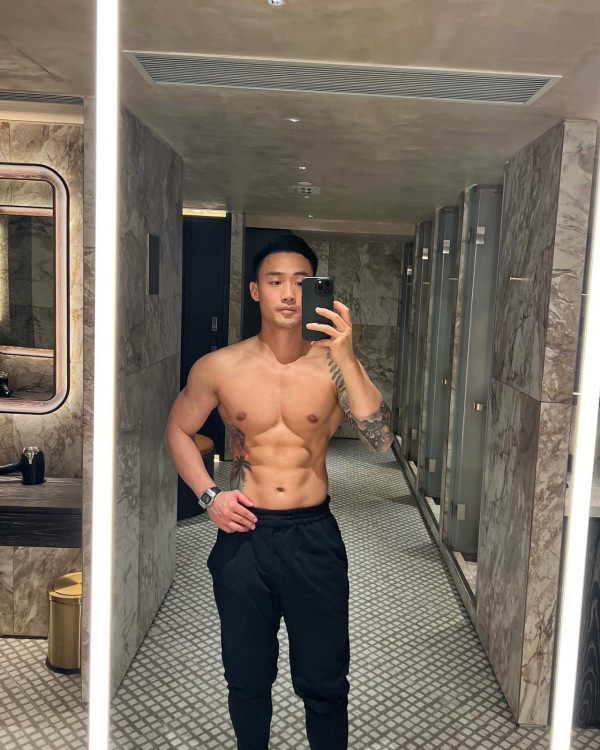 阿Sa老公｜蔡卓妍宣布與男友林俊賢結婚！33歲老公背景起底：月入10萬星級健身教練