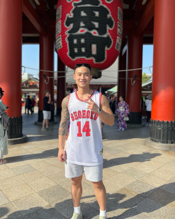 阿Sa老公｜蔡卓妍宣布與男友林俊賢結婚！33歲老公背景起底：月入10萬星級健身教練