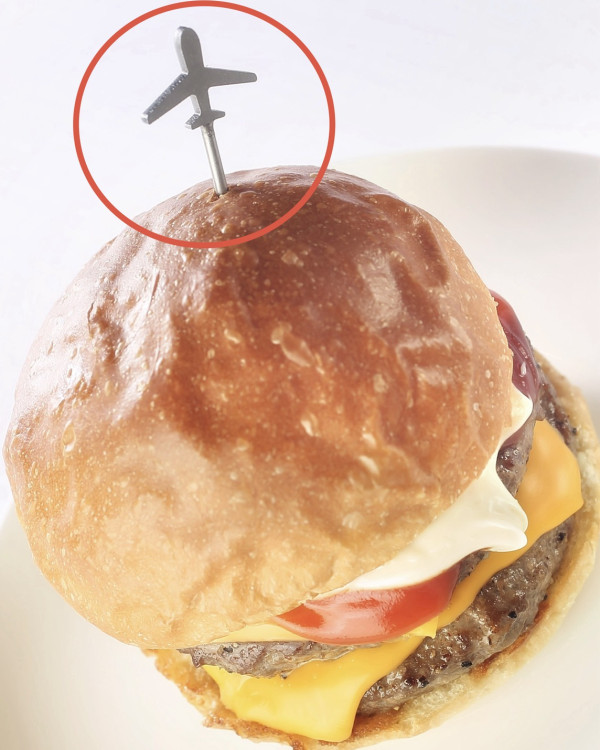 沖繩漢堡包名店餐籤頻被偷惹熱議！成本每支近70元 老闆怒批沒常識 