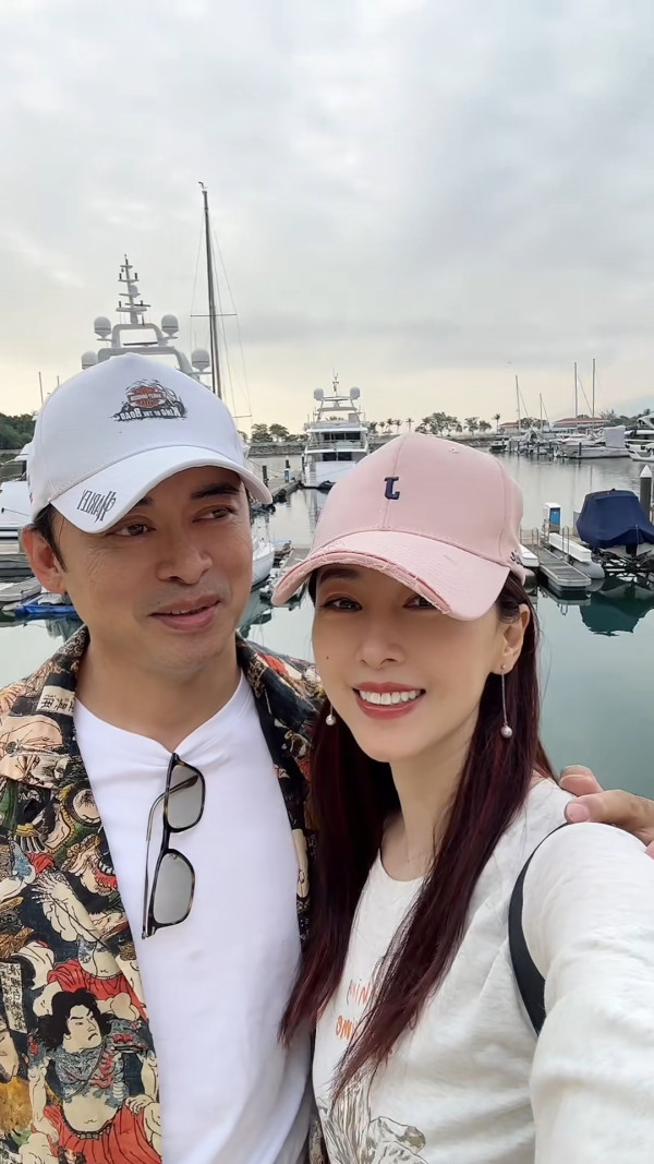 樊少皇突爆「唔離婚論」激嬲老婆賈曉晨 屢傳婚變JJ即場變臉私下互動曝光
