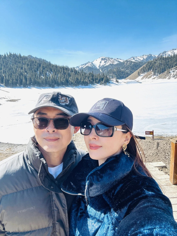 樊少皇突爆「唔離婚論」激嬲老婆賈曉晨 屢傳婚變JJ即場變臉私下互動曝光