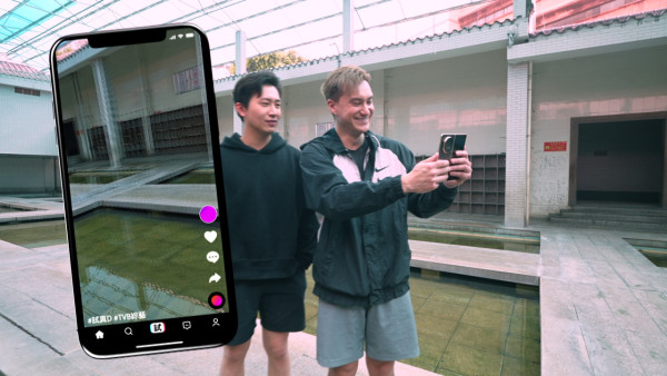 試真D｜GM曾展望朱敏瀚喪聞實測「尿味溫泉」 半裸出鏡肉帛相見痴到實浸溫泉