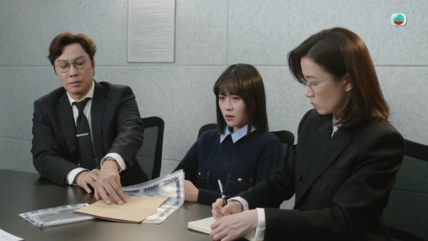 正義女神丨樂珈嘉「巨嬰式喊戲」演技歇斯底里 網民黑人問號以為角色只得幾歲