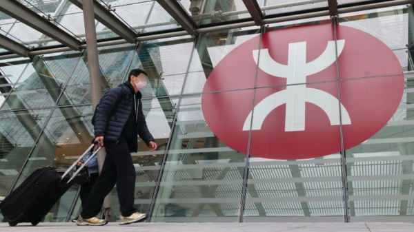 五一北上｜羅湖、落馬洲港鐵站推30分鐘免費充電 增設關愛通道助出行